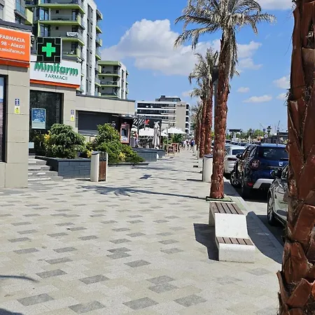 Panoramic Seaview & Cu Piscina Incalzita Apartment *